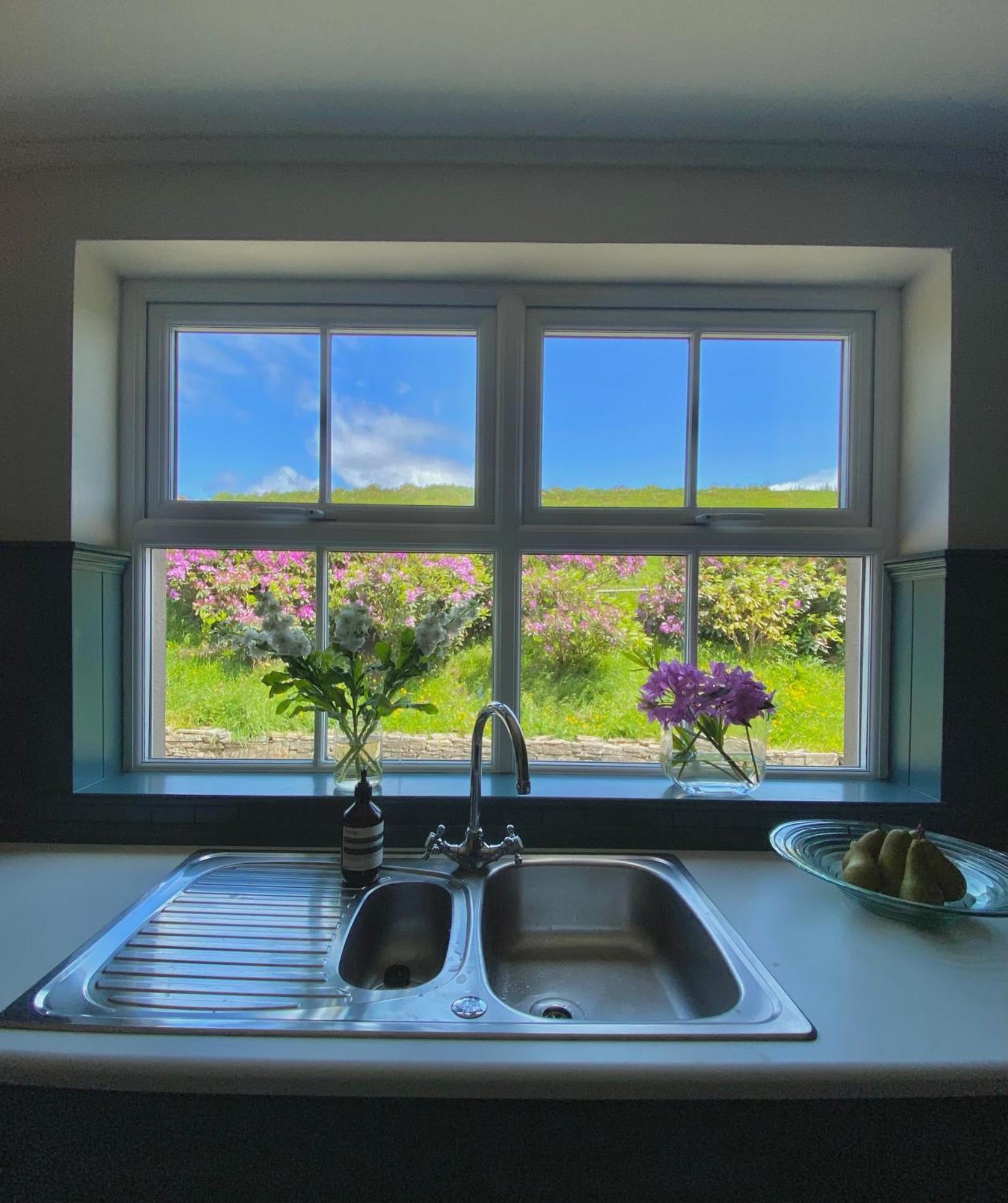 Shanakeever Farm - 3 Bedroom Apartment Clifden Kültér fotó